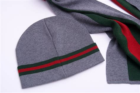 gucci wooly hat and scarf